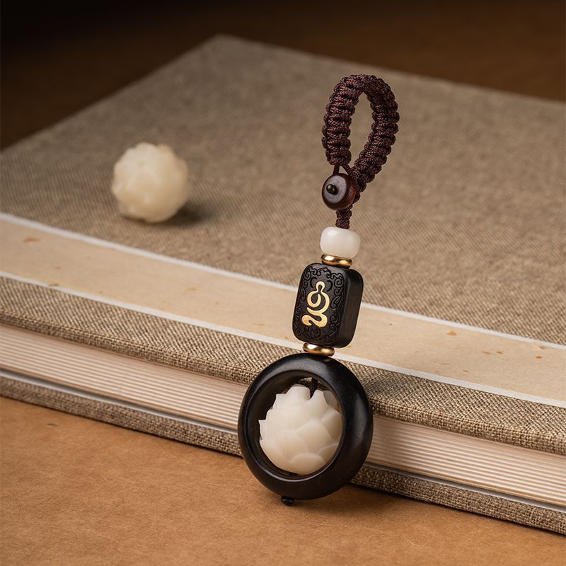 2pcs Ebony Wood for Lotus Lucky Car Keychain | Retro-Style Pendant, Suitable for Couples, Family Car Key Ornament